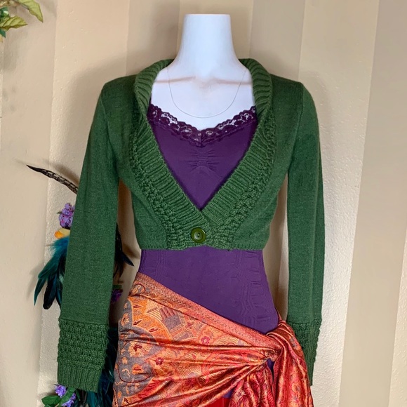 Wet Seal dark avocado knit shrug